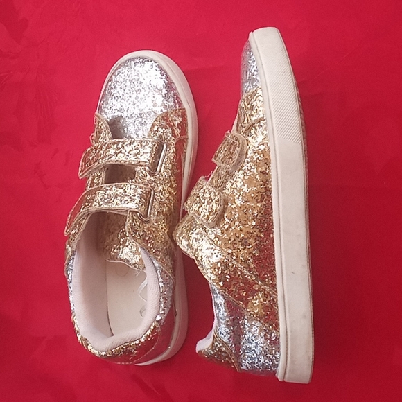 Little girl shoes - Picture 2 of 3